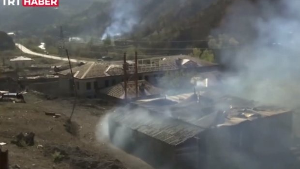 Ermənilər indi də Ağdamda evləri yandırır - VİDEO