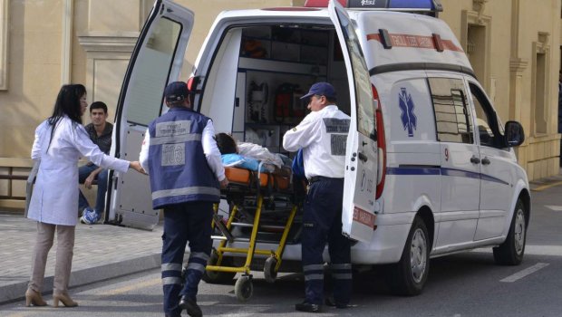 Bakıda “Təcili Tibbi Yardım” problemi