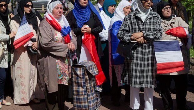 Fransada islamın təbliği ilə bağlı qanunlar sərtləşdirilir