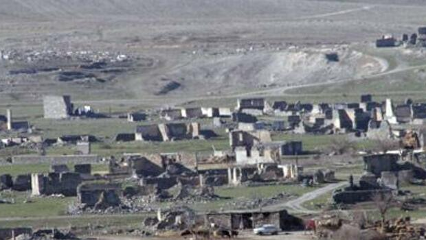 Hikmət Hacıyev: «Füzuli yenidən qurulacaq»