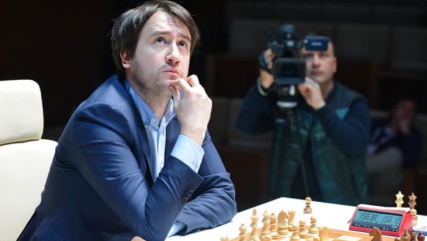 Teymur Rəcəbov erməni rəqibi Levon Aronyana qalib gəlib