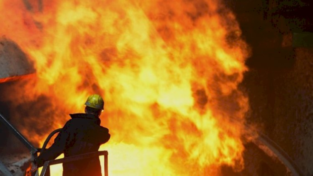 Şəkidə evdə partlayış olub