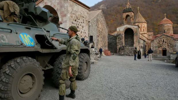 Kreml sözçüsü: “ Sülhməramlıların sayının artırılması yalandır”