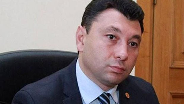 Erməni siyasətçi: “Paşinyan Zəngəzuru veririk deyəcək”