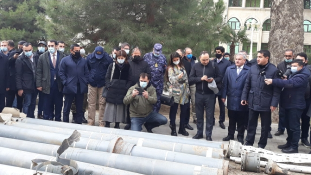 Diplomatlar Tərtərdə Ermənistanın müharibə cinayətləri ilə tanış oldular