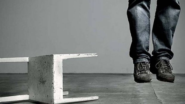 Hacıqabulda 28 yaşlı kişi intihar edib