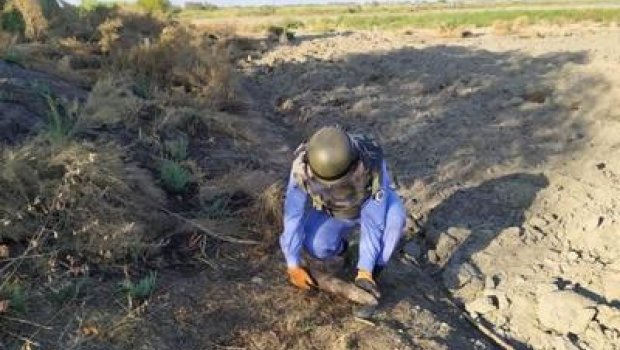 ANAMA Suqovuşana çəkilən magistral yolda təmizləmə işi aparır