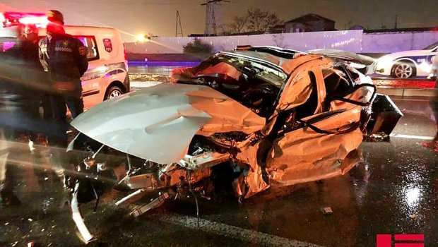 Bakıda dəhşətli qəza: 3 tələbə öldü - FOTOLAR