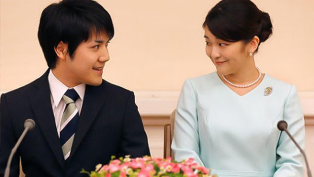 Yaponiya vəlihədinin qızı şahzadə titulunu itirdi