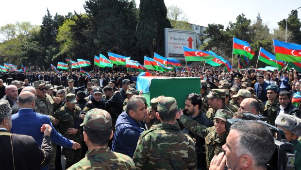 Bu gün 12:00-da şəhidlər bir dəqiqəlik sükutla yad ediləcək - RƏSMİ