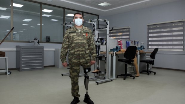 Yüksək texnologiyalı ilk protezlər təqdim olundu