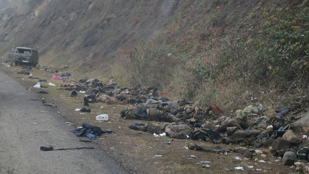 Ermənistan 693 hərbçisinin meyitini götürüb