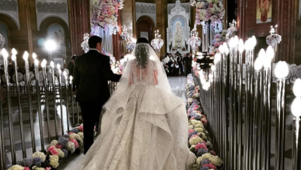 Şəhidlərin qırxı çıxmamış toy edən məşhur iş adamı kimdir?