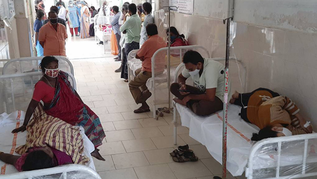 Hindistanda naməlum xəstəlik tüğyan edir - Xəstə sayı 500-ə çatıb    