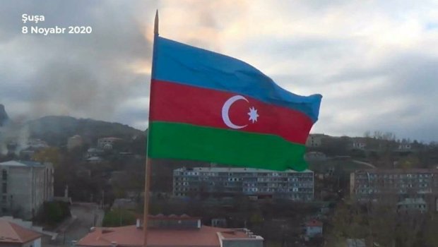 Şuşaya sancılan zəfər bayrağını parada kim gətirəcək?