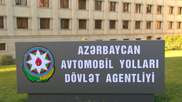 Bu yolda avtomobillərin hərəkəti məhdudlaşdırılır