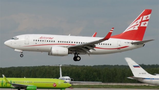 Gürcüstan beynəlxalq uçuşları bərpa edir