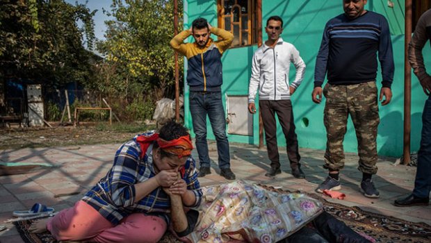 Bərdə terrorunda çəkilmiş şəkil ilin fotolarından biri seçildi