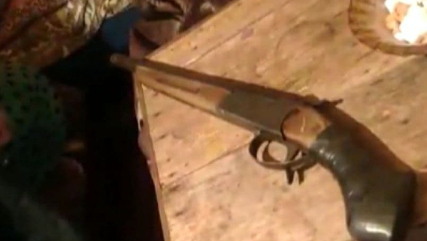 Mingəçevirdə silah və narkotik aşkarlandı - FOTO