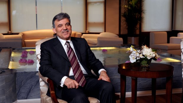 Abdullah Gül İlham Əliyevi təbrik etdi