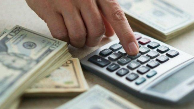 Əhalinin banklardakı əmanətləri artıb