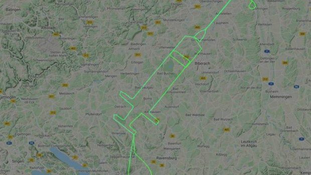 Alman pilot səmada şpris çəkdi