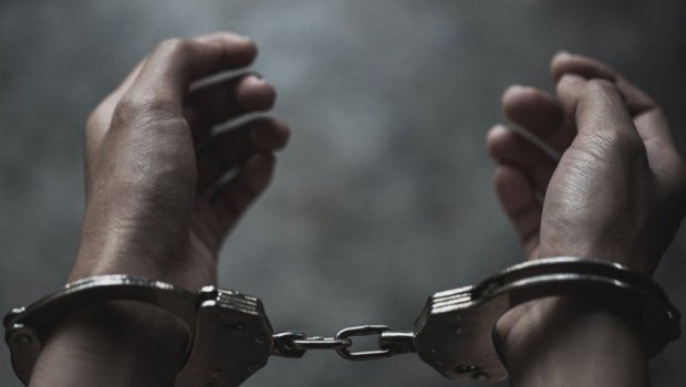 Qızını öldürdü, sonra intihar etdi