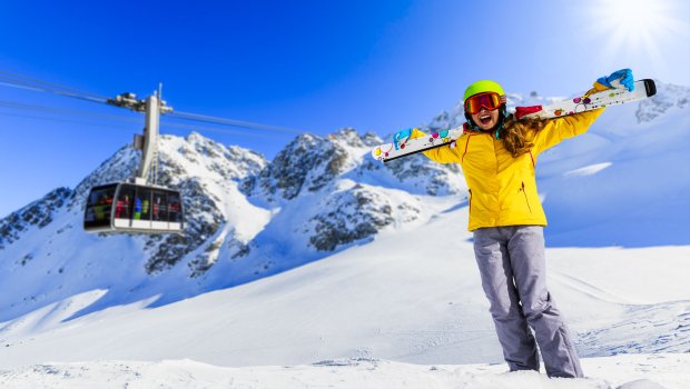 200 britaniyalı turist İsveçrədən qaçdı – Səbəb