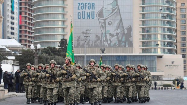 Vətən Müharibəsində döyüşən hərbçilərin təltifləri - FOTO