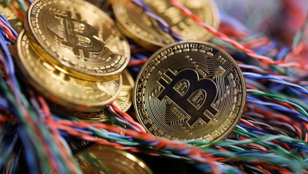 Bitkoin rekord həddə qalxdı