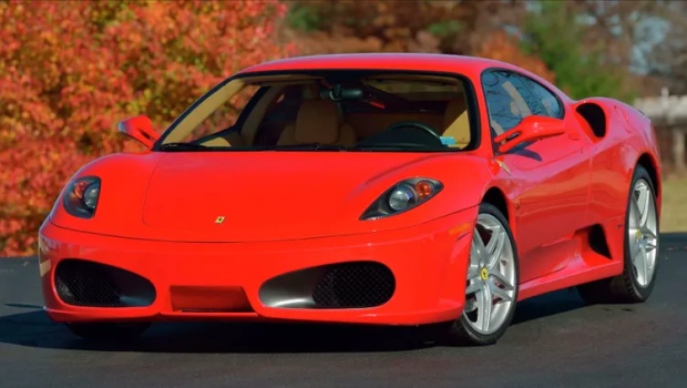 Trampın Ferrarisi satışa çıxarıldı - FOTO