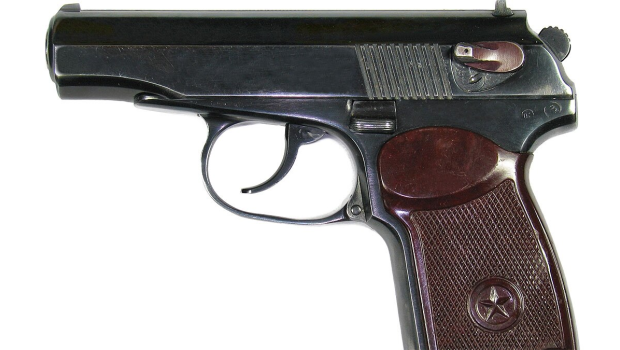 Keçmiş məhkumdan silah götürülüb