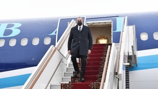 Prezident İlham Əliyevin Rusiyaya səfəri başladı - FOTO