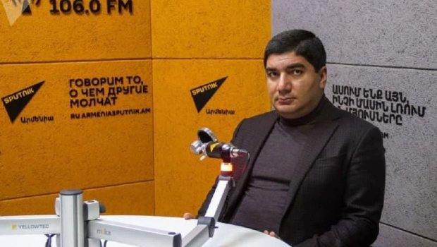 Paşinyan Ermənistana 38 milyard dollar ziyan vurmaqda günahlandırılır