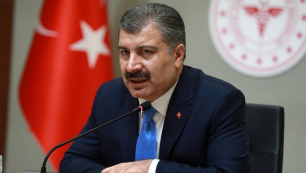 Türkiyənin səhiyyə naziri peyvənd edildi - FOTO