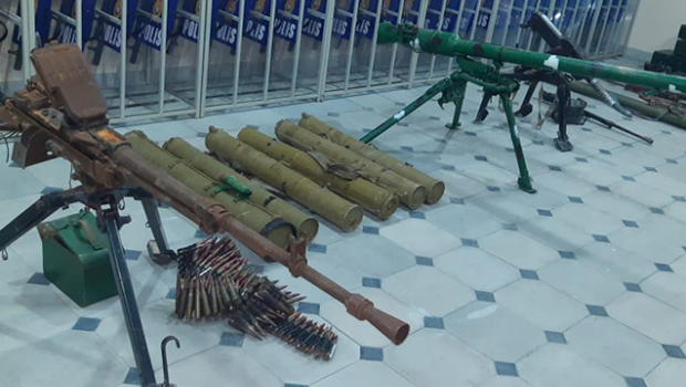 Suqovuşanda ermənilərin atıb qaçdığı silah-sursat aşkar edildi