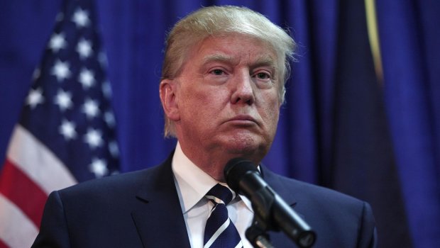 Tramp 10 respublikaçıdan qisas alacaq