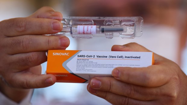 Azərbaycanda tətbiq edilən vaksin hansı şəraitdə saxlanılır?