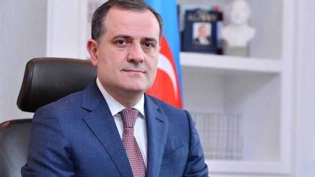 Ceyhun Bayramov Berdiməhəmmədovla görüşdü