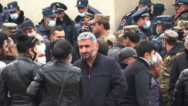 Ermənistan Qarabağda döyüşən əsgərlərinə pul vermədi - FOTO