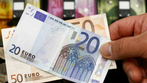 Avronun məzənnəsi qalxdı