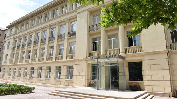 Məktəblərdə qış tətili başladı