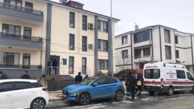 Ər-arvad mətbəxdə ölü tapıldı - FOTO