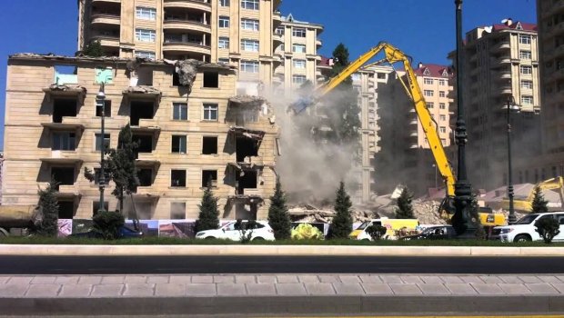 “Xruşşovka”ların sökülməsi nə vaxta qaldı? – Ekspertlərdən RƏY