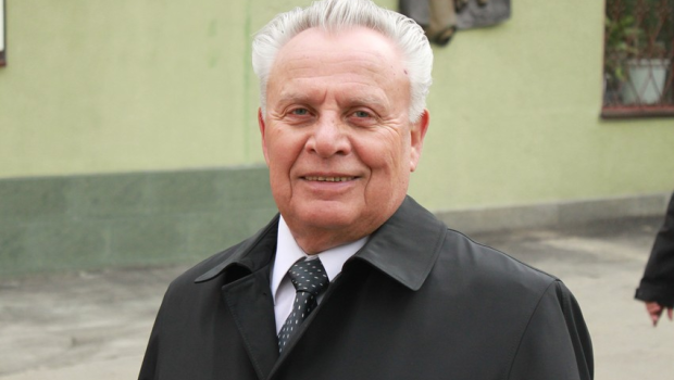 Keçmiş naziri dəm qazı öldürdü