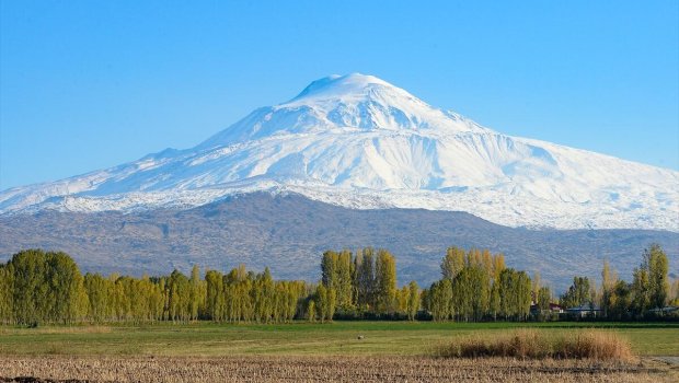“Türkiyə Ağrı dağa görə Ermənistana məhkəmə iddiası aça bilməz” - Türkiyəli professordan AÇIQLAMA - FOTOLAR