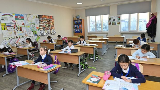 Bəzi rayonlarda yuxarı siniflər həftədə 5 dəfə dərsə gedəcək