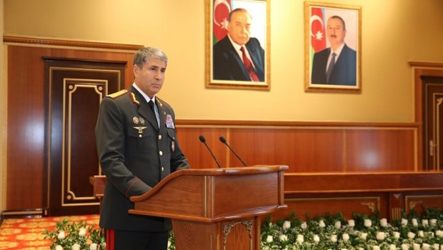 Nazir rəisi işdən çıxartdı