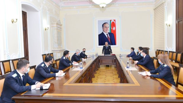 Baş Prokuror hakimlərə Fəxri fərman verdi - FOTOLAR