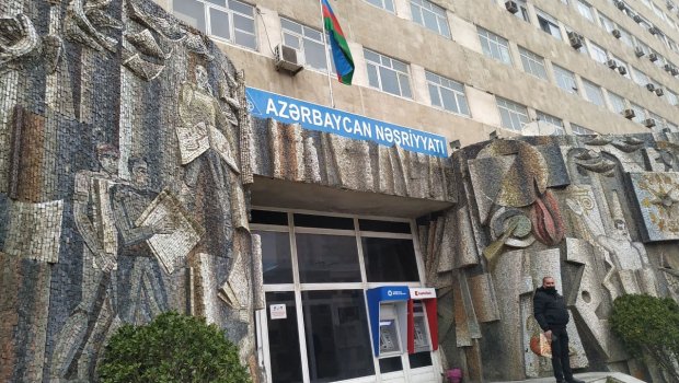 Əli Həsənovun işğal etdiyi “Azərbaycan Nəşriyyatı''ndakı son durum - Fotosessiya